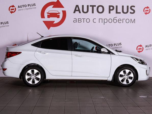 Hyundai Solaris I с пробегом 2012 года, цена 980 000 рублей, 176024 км, седан, Автокод Объявления