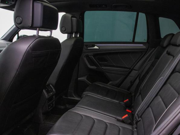 Volkswagen Tiguan II Рестайлинг с пробегом 2021 года, цена 3 995 000 рублей, 109000 км, внедорожник, Автокод Объявления