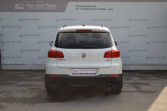 Volkswagen Tiguan I Рестайлинг с пробегом 2015 года, цена 1 350 000 рублей, 133020 км, внедорожник, Автокод Объявления