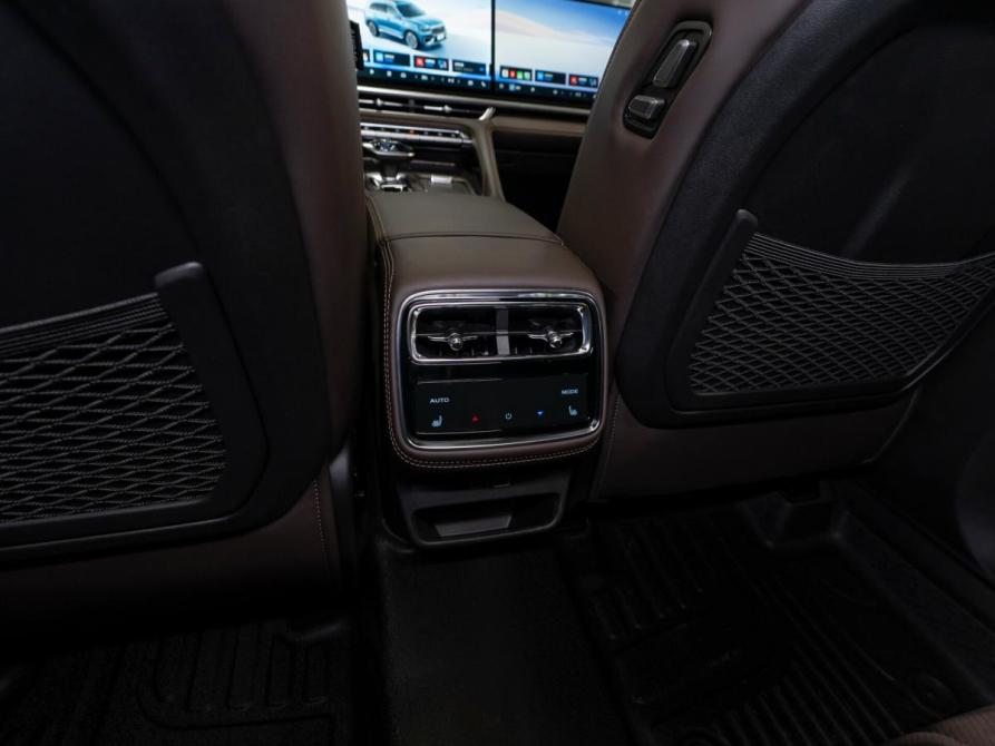 Geely Monjaro I Рестайлинг 2 Москва  - изображение 15