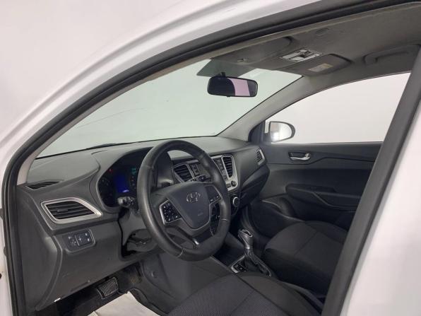 Hyundai Solaris II Рестайлинг с пробегом 2021 года, цена 1 453 600 рублей, 112462 км, седан, Автокод Объявления