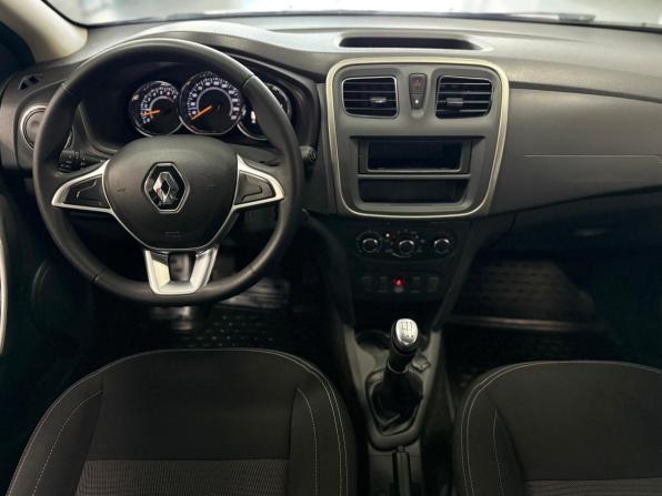 Renault Sandero II Рестайлинг с пробегом 2021 года, цена 1 420 000 рублей, 32151 км, хэтчбек, Автокод Объявления