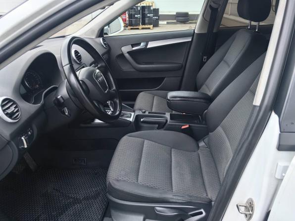 Audi A3 II (8P) Рестайлинг 2 с пробегом 2009 года, цена 620 000 рублей, 275000 км, хэтчбек, Автокод Объявления