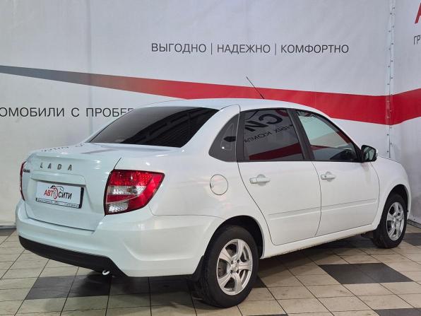 Lada (ВАЗ) Granta I Рестайлинг с пробегом 2024 года, цена 850 000 рублей, 33000 км, седан, Автокод Объявления