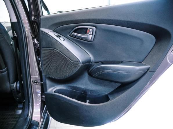 Hyundai ix35 I Рестайлинг с пробегом 2014 года, цена 1 220 000 рублей, 107294 км, внедорожник, Автокод Объявления