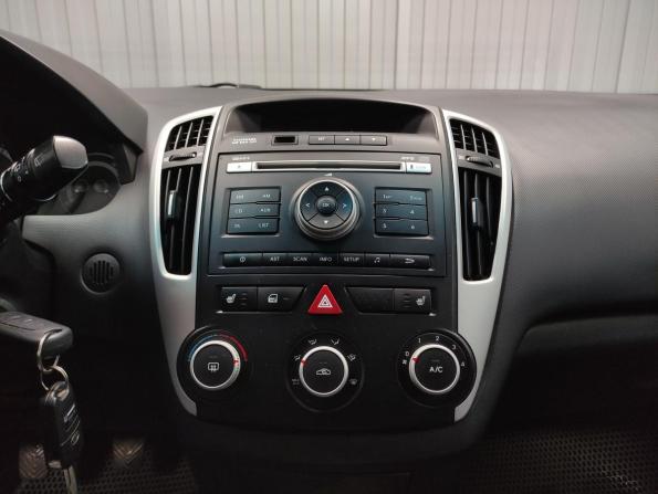 Kia Ceed I Рестайлинг с пробегом 2012 года, цена 750 000 рублей, 187522 км, универсал, Автокод Объявления