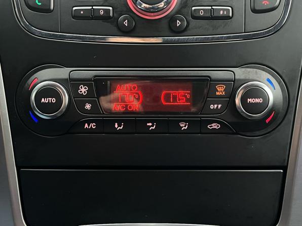 Ford Mondeo IV Рестайлинг с пробегом 2012 года, цена 820 000 рублей, 182824 км, седан, Автокод Объявления