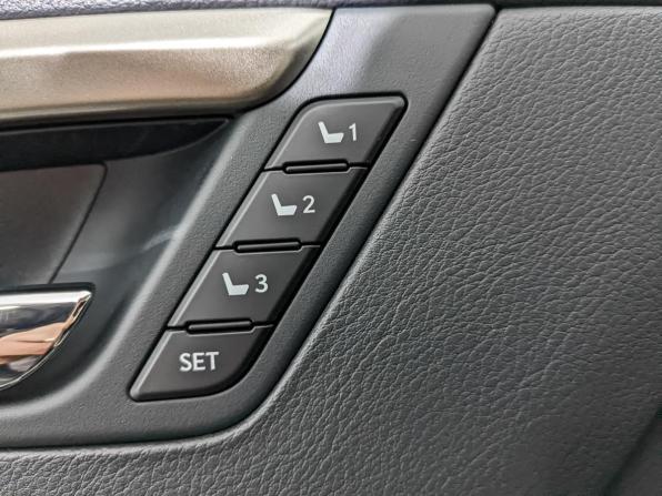 Lexus RX IV Рестайлинг с пробегом 2021 года, цена 4 800 000 рублей, 175434 км, внедорожник, Автокод Объявления