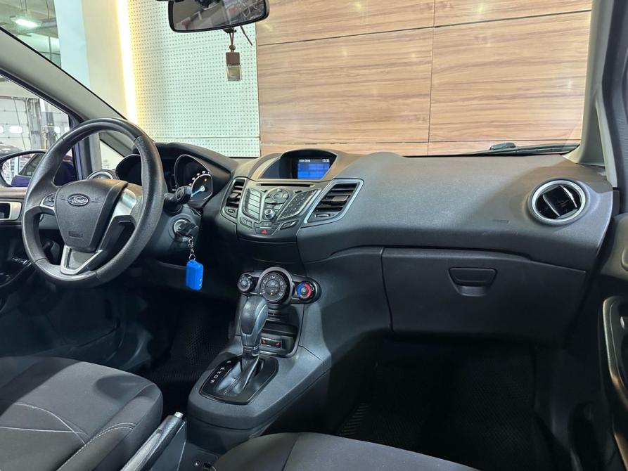 Ford Fiesta Mk6 Рестайлинг Челябинск  - изображение 9