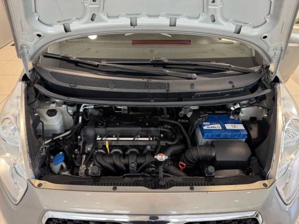 Kia Venga I с пробегом 2012 года, цена 770 000 рублей, 126000 км, компактвэн, Автокод Объявления