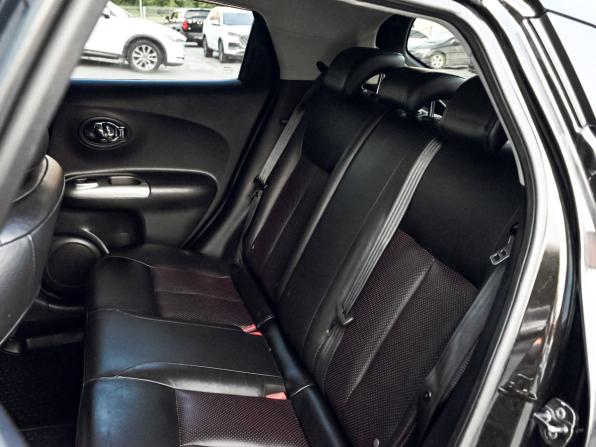 Nissan Juke I с пробегом 2011 года, цена 1 120 000 рублей, 89378 км, внедорожник, Автокод Объявления