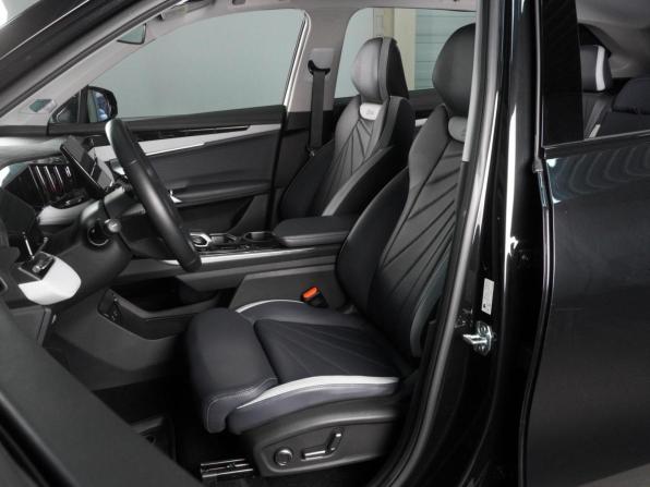 Geely Atlas II с пробегом 2024 года, цена 2 949 000 рублей, 10637 км, внедорожник, Автокод Объявления