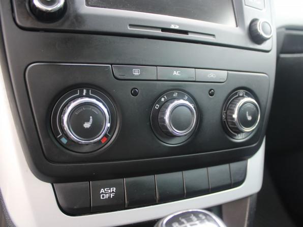 Skoda Yeti I с пробегом 2013 года, цена 649 000 рублей, 212189 км, внедорожник, Автокод Объявления