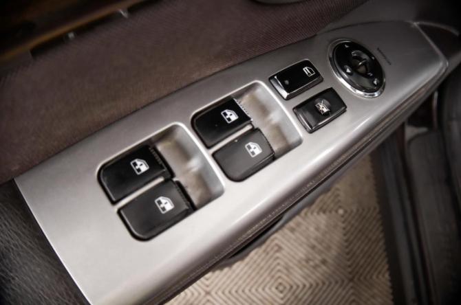 Hyundai Santa Fe II Рестайлинг с пробегом 2011 года, цена 1 429 000 рублей, 271000 км, внедорожник, Автокод Объявления