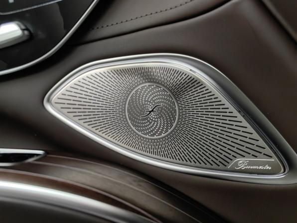 Mercedes-Benz Maybach EQS SUV с пробегом 2024 года, цена 22 100 000 рублей, 7175 км, внедорожник, Автокод Объявления