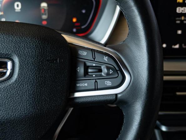 Geely Coolray I с пробегом 2021 года, цена 1 820 000 рублей, 42929 км, внедорожник, Автокод Объявления