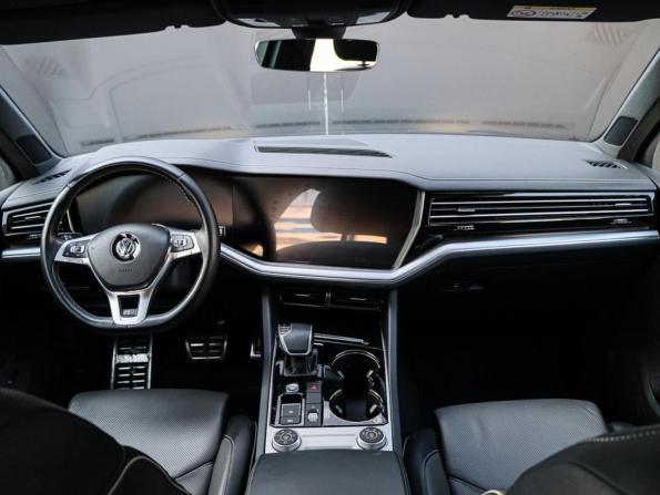 Volkswagen Touareg III с пробегом 2019 года, цена 5 700 000 рублей, 91779 км, внедорожник, Автокод Объявления