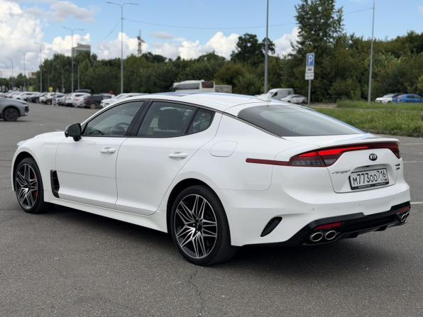 Kia Stinger I с пробегом 2021 года, цена 3 600 000 рублей, 66695 км, лифтбек, Автокод Объявления