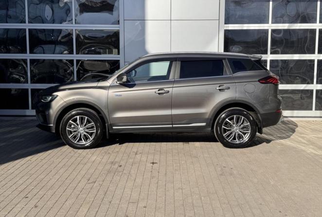Geely Atlas Pro с пробегом 2024 года, цена 1 999 000 рублей, 65269 км, внедорожник, Автокод Объявления
