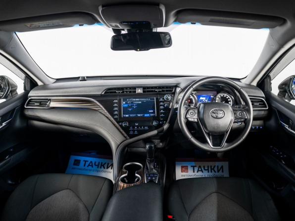 Toyota Camry VIII (XV70) с пробегом 2018 года, цена 2 550 500 рублей, 134807 км, седан, Автокод Объявления
