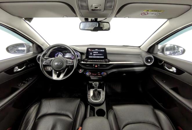 Kia Cerato IV с пробегом 2018 года, цена 2 050 000 рублей, 92831 км, седан, Автокод Объявления
