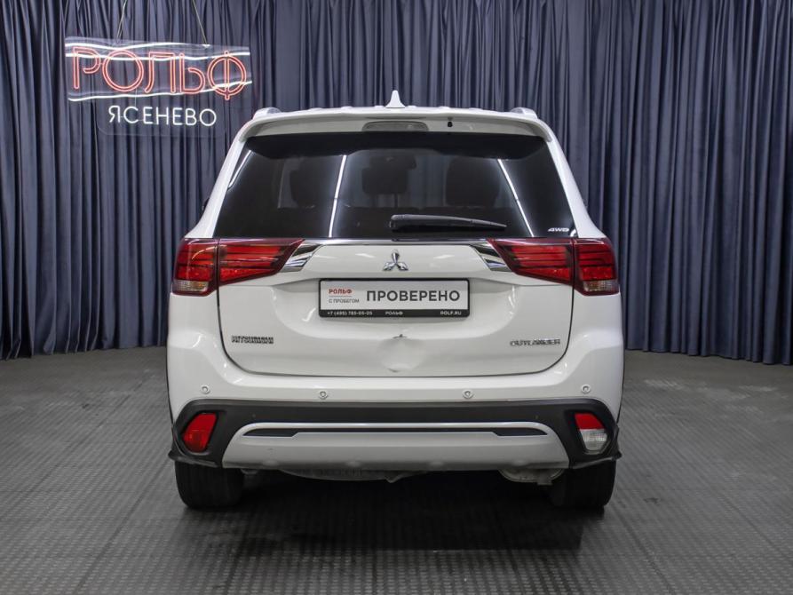 Mitsubishi Outlander III Рестайлинг 3 Москва  - изображение 6