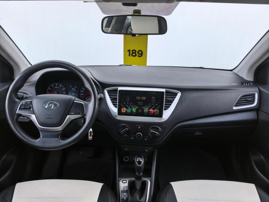 Hyundai Solaris II Санкт-Петербург  - изображение 10