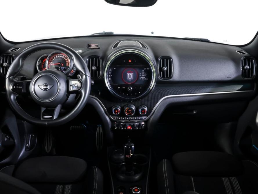 Mini Countryman II Рестайлинг Москва  - изображение 13