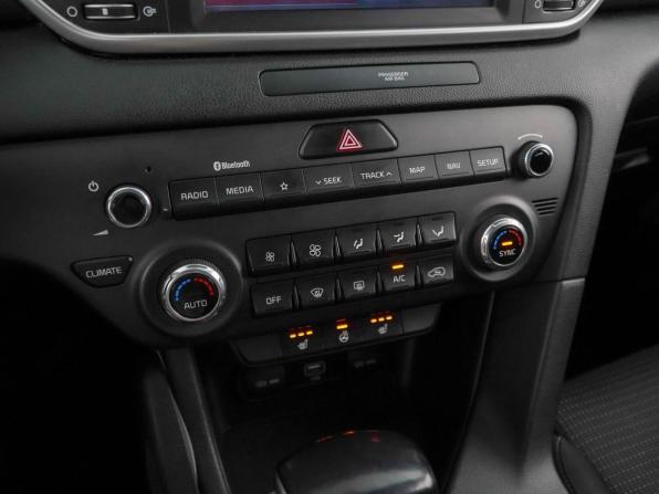 Kia Sportage IV Рестайлинг с пробегом 2020 года, цена 1 749 999 рублей, 229287 км, внедорожник, Автокод Объявления