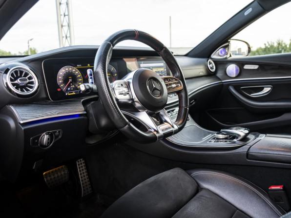 Mercedes-Benz E-Класс V (W213 S213 C238) с пробегом 2019 года, цена 3 499 000 рублей, 132957 км, седан, Автокод Объявления