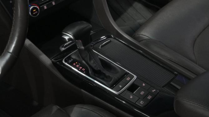 Kia Optima IV Рестайлинг с пробегом 2019 года, цена 1 995 000 рублей, 81768 км, седан, Автокод Объявления
