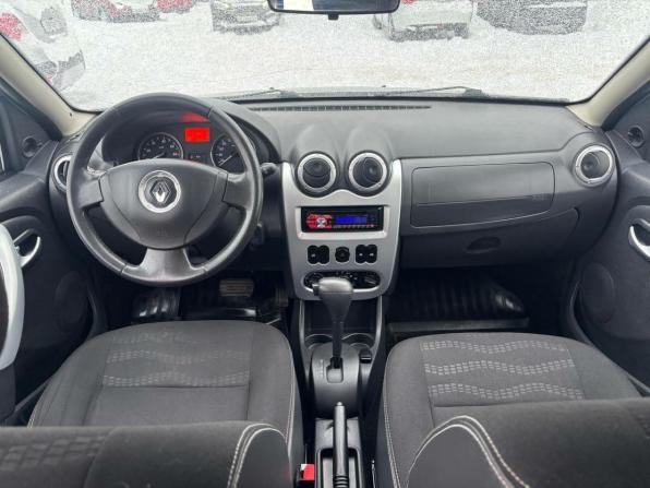 Renault Sandero I с пробегом 2014 года, цена 670 000 рублей, 121700 км, хэтчбек, Автокод Объявления