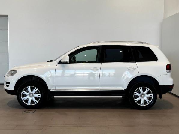 Volkswagen Touareg I Рестайлинг с пробегом 2009 года, цена 1 250 000 рублей, 335240 км, внедорожник, Автокод Объявления