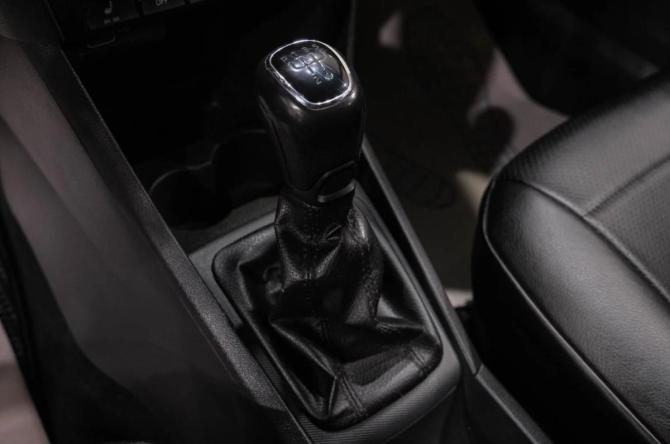 Skoda Rapid I Рестайлинг с пробегом 2018 года, цена 919 000 рублей, 186000 км, лифтбек, Автокод Объявления