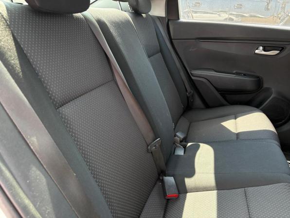 Kia Rio IV Рестайлинг с пробегом 2021 года, цена 1 240 000 рублей, 175778 км, седан, Автокод Объявления