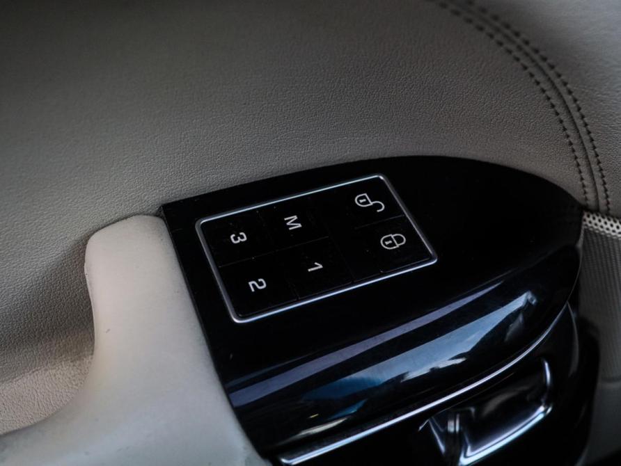 Land Rover Range Rover IV Москва  - изображение 24