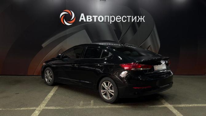 Hyundai Elantra VI (AD) с пробегом 2018 года, цена 1 400 000 рублей, 76828 км, седан, Автокод Объявления