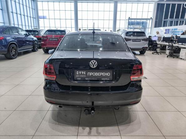 Volkswagen Polo V Рестайлинг с пробегом 2017 года, цена 1 099 000 рублей, 76874 км, седан, Автокод Объявления