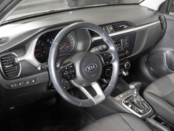 Kia Rio IV Рестайлинг с пробегом 2020 года, цена 1 670 000 рублей, 98585 км, хэтчбек, Автокод Объявления