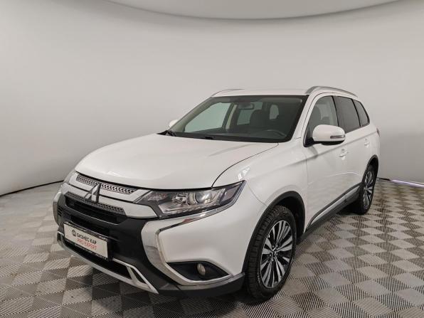Mitsubishi Outlander III Рестайлинг 2 с пробегом 2018 года, цена 1 929 000 рублей, 162007 км, внедорожник, Автокод Объявления