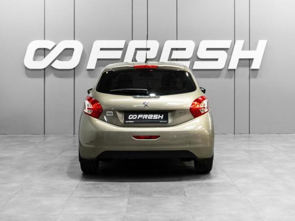 Peugeot 208 I с пробегом 2013 года, цена 850 000 рублей, 64972 км, хэтчбек, Автокод Объявления