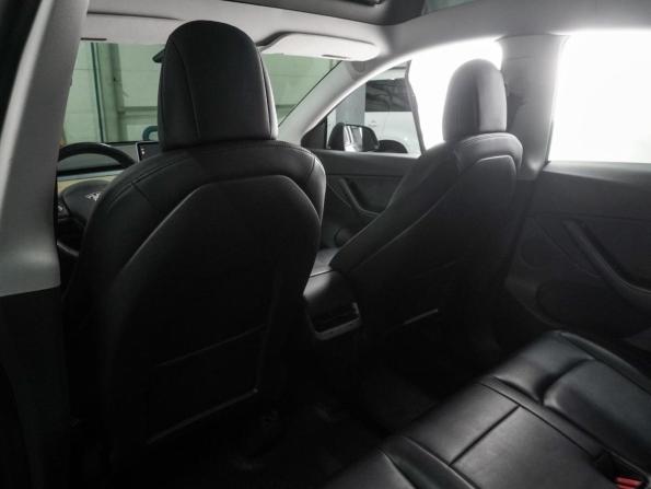 Tesla Model Y I с пробегом 2021 года, цена 5 565 000 рублей, 112540 км, внедорожник, Автокод Объявления