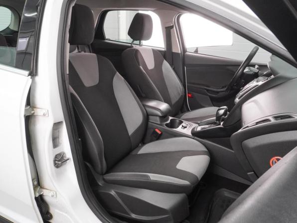 Ford Focus III с пробегом 2012 года, цена 799 000 рублей, 257855 км, универсал, Автокод Объявления