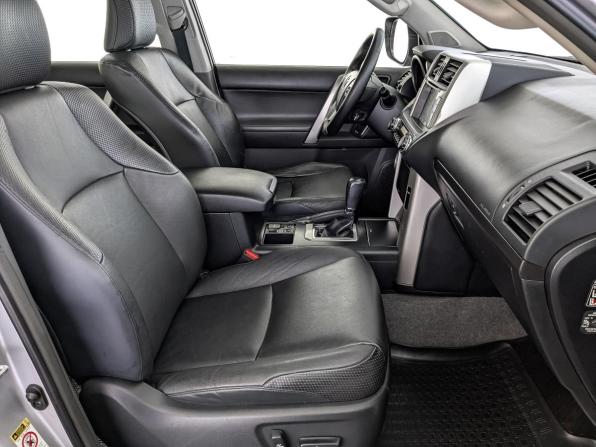 Toyota Land Cruiser Prado 150 Series с пробегом 2013 года, цена 2 550 000 рублей, 397029 км, внедорожник, Автокод Объявления