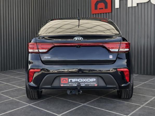 Kia Rio IV с пробегом 2019 года, цена 1 415 000 рублей, 108118 км, седан, Автокод Объявления