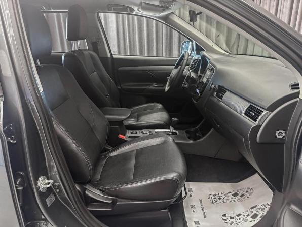 Mitsubishi Outlander III с пробегом 2013 года, цена 1 550 000 рублей, 184000 км, внедорожник, Автокод Объявления