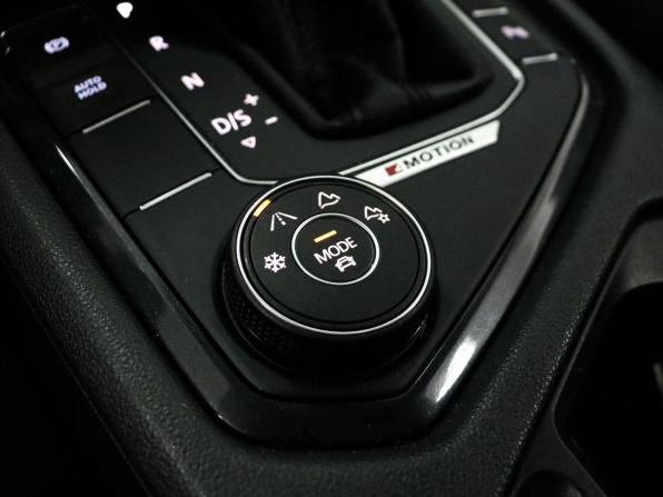 Volkswagen Tiguan II с пробегом 2020 года, цена 2 549 000 рублей, 69806 км, внедорожник, Автокод Объявления