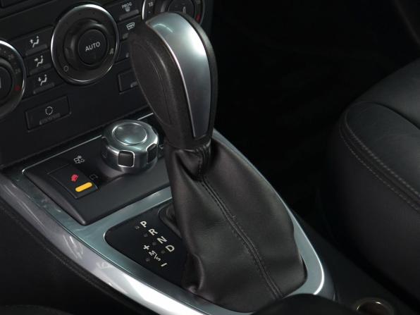 Land Rover Freelander II Рестайлинг с пробегом 2011 года, цена 1 344 997 рублей, 330923 км, внедорожник, Автокод Объявления