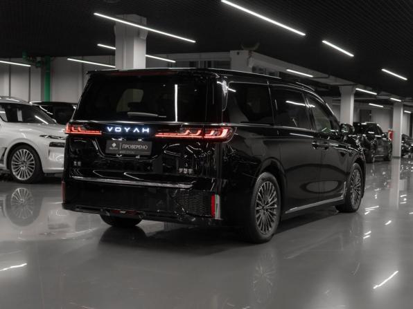 Voyah Dream I Рестайлинг с пробегом 2026 года, цена 9 250 000 рублей, 16 км, минивэн, Автокод Объявления