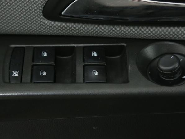Chevrolet Cruze I с пробегом 2012 года, цена 555 000 рублей, 248800 км, хэтчбек, Автокод Объявления
